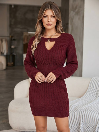 Robe Pull Torsadée Bordeaux — Découpe Cœur